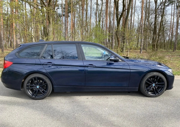 BMW Seria 3 cena 49500 przebieg: 262000, rok produkcji 2014 z Trzebnica małe 79